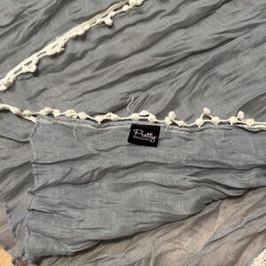 Pretty Persuasions Women’s Scarf with White Details 72x25